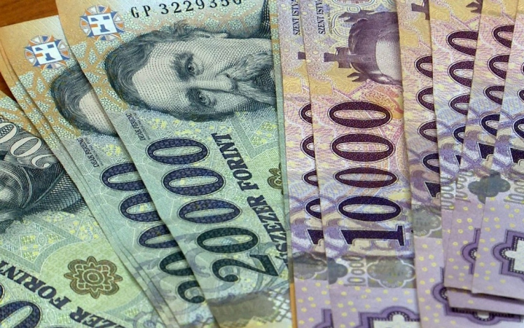 Az OTP Bank felmérése szerint látványosan növekszik a fiatalok pénzügyi tudatossága